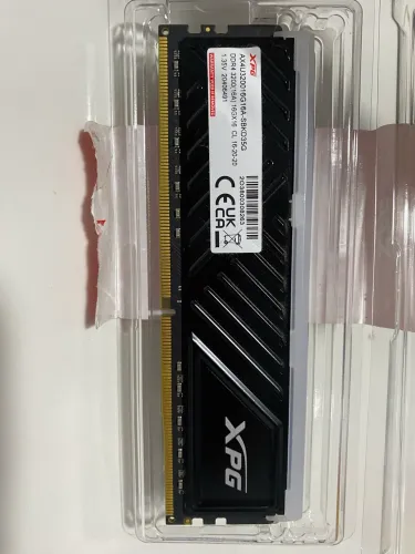 2 Memórias 16GB cada - DDR4 XPG Spectrix D35G - 1 mês de uso. 