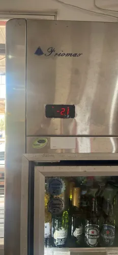 Vendo geladeira 3 portas toda em inox 220v