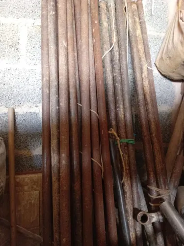 Cano ferro para furar poço semi-artesiano 