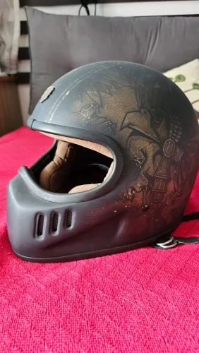 Capacete Hard Bone Custom tamanho 58-56 