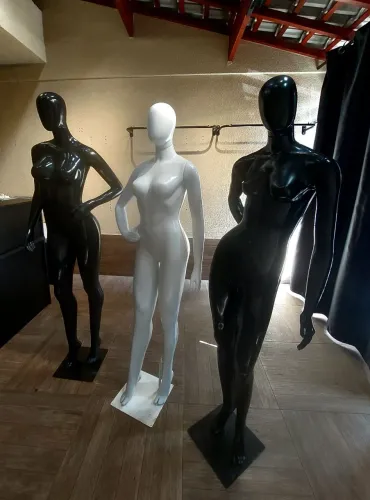 Manequim Feminino