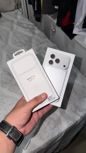 capa original apple iphone 17 pro seminova
