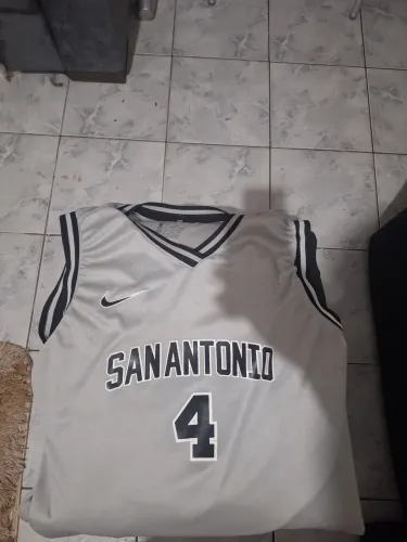 Vendo regata Santo Antônio spurs