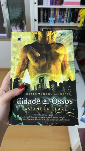 Cidade dos Ossos - Cassandra Clare