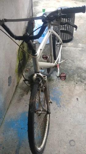 Bicicleta caloi de alumínio