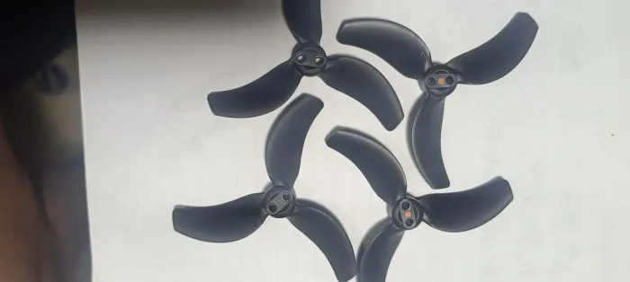 Elices originais Avata 2