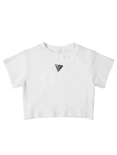 Roupas de meninas de 10 e 14 anos