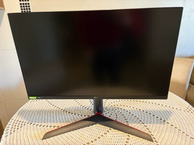 Monitor LG ULTRAGEAR 