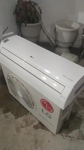 Ar condicionado LG inverter 9.000 BTUs
