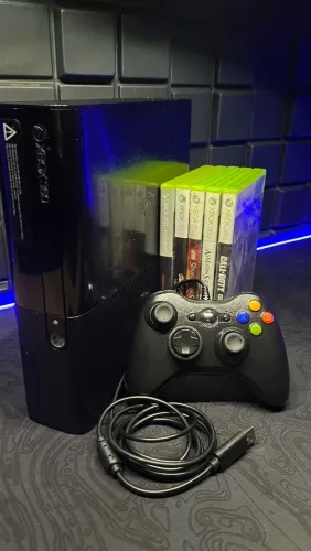 XBOX 360 + 5 JOGOS MIDIAS FISICAS!