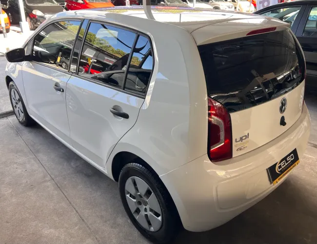 Volkswagen Up! Take 1.0 Total Flex 12V 5P 2015