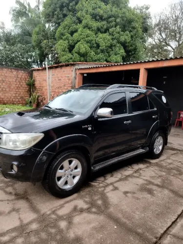 Toyota Hilux SW4 SRV D4-d 4X4 3.0 TDI Dies. AUT 2010