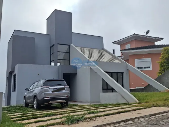 Casa em Condomínio à venda em São Roque.