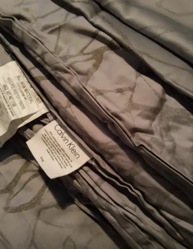 EDREDOM CALVIN KLEIN QUEEN