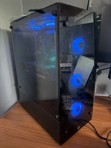 PC Gamer i5-12400F + RX 6600 8GB + 32GB + SSD 1TB