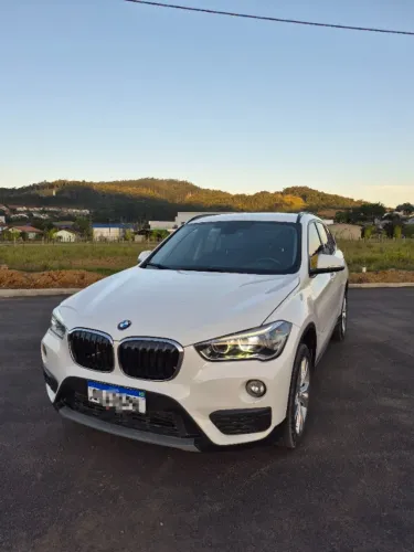 BMW X1 Sdrive 20I X-line 2.0 TB Active Flex 2016