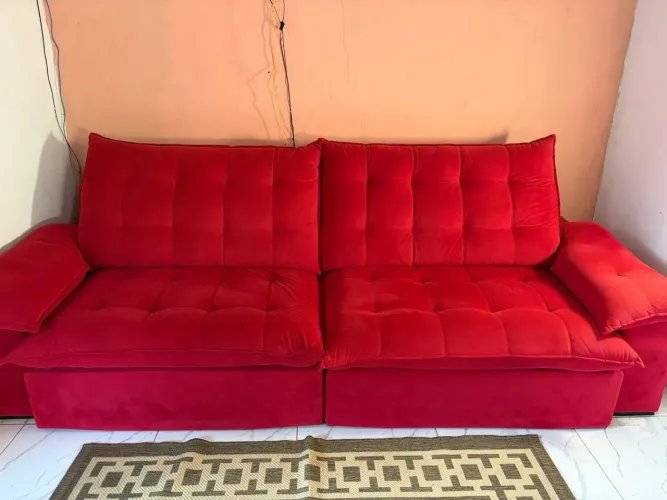 Sofá semi-novo, 2,90 com molas ensacadas