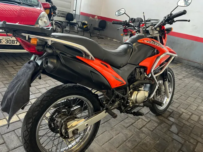 Bros 150 