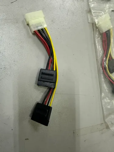 Adaptador de Fonte para Sata HD/DVD