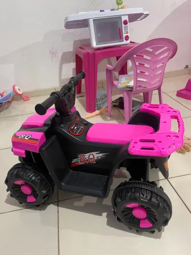 Quadriciclo elétrico 