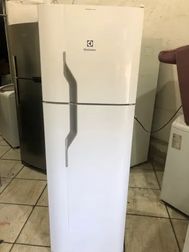 Geladeira Electrolux DF35 A