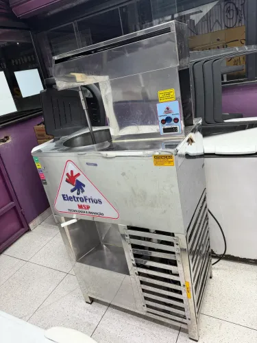 Produtora descontínua de açaí e sorvetes 80/100 litros hora - bifásica 220
