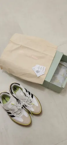 Tênis adidas NOVO