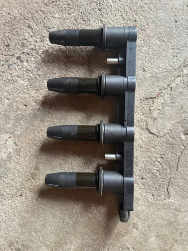 Desapego peças Cruze 1.8 / Sonic e Mercedes