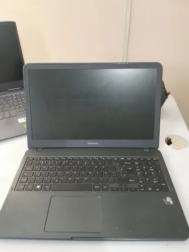 Nootbook samsung i7