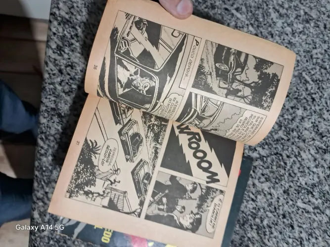 Vendo revista em quadrinhos chacal  números do 1 ao 16 editora vechhi