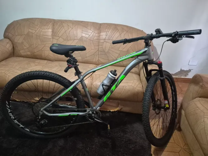 Bicicleta semi nova GTA