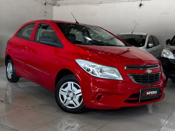 Chevrolet Onix Hatch LT 1.0 8V Flex Power Mec. 4P 2015