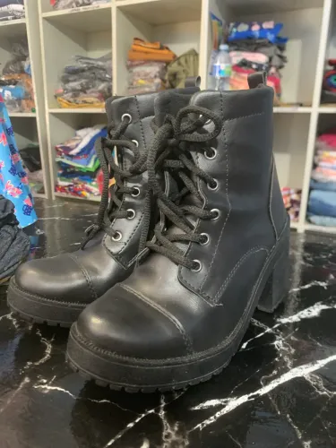 Bota Preta 