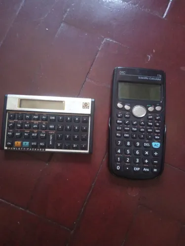 CALCULADORAS HP12 C / CÁSSIO FX 82 ms