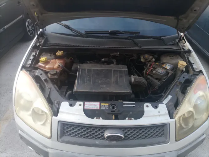 Ford Fiesta Trail 1.0 8V Flex 5P 2008