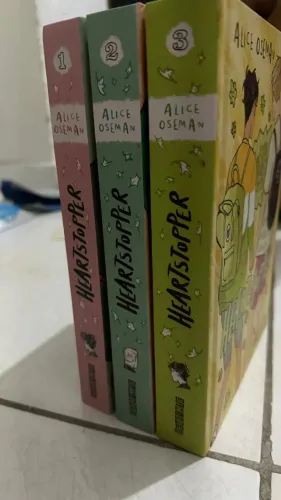 Coleção Heartstopper - Volumes 1, 2 e 3