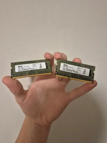 2x 2Gb DDR3 Notebook 1333MHz + Placa Wifi (Brinde)