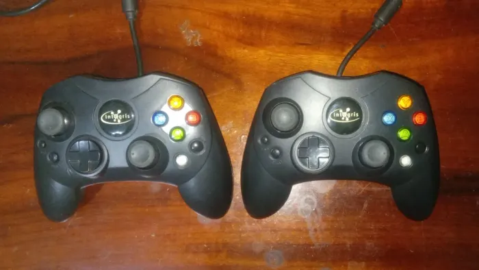 Controles Xbox Clássico 