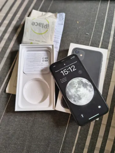 iPhone 11 com nota $850