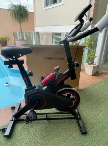 Bike ergométrica na caixa De Alta Performance Com Carga Ajustável - NOVA