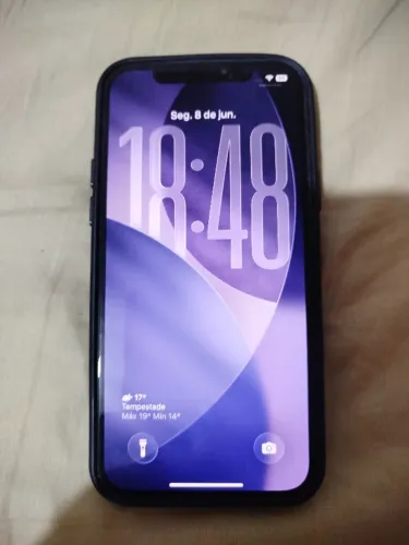 Iphone 12 usado com traseira quebrada mas 100% Funcionamento