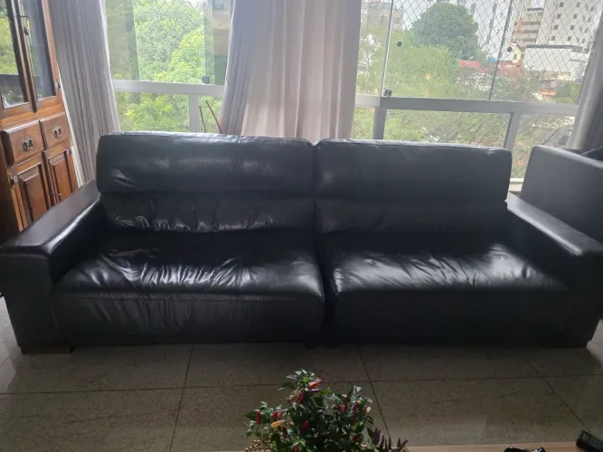 Sofá de couro, retrátil, 4 lugares