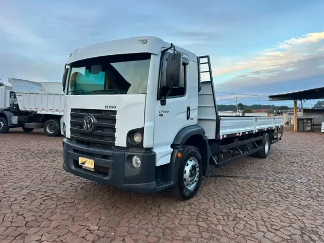 VW 17.190 Constellation 4x2
