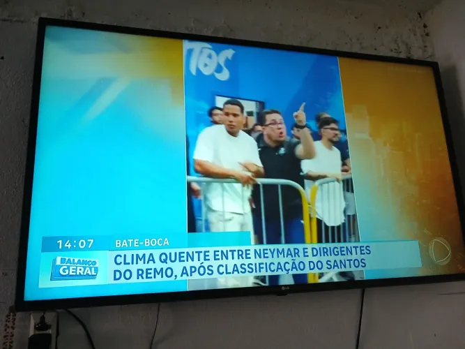 Vendo uma TV smart