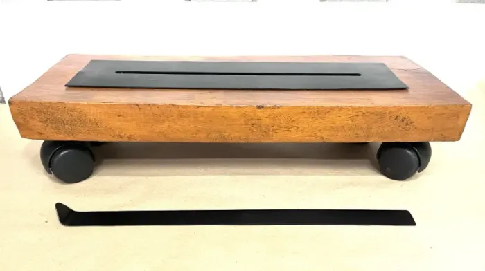 Lareira Ecológica De Mesa Madeira / Ferro 49 cm Com Rodinhas