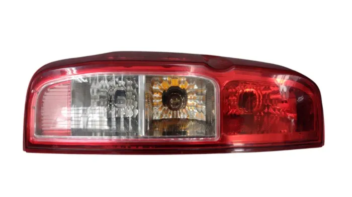 Lanterna T.e Frontier 2025  Esquerdo/motorista