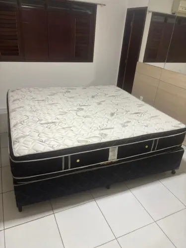 Cama com colchão