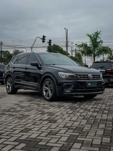 Volkswagen Tiguan Allspac R-line 350 TSI 2.0 4X4 2018