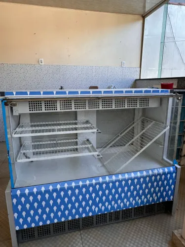 Balcão e vitrines