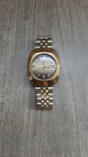 Relogio vintage suíço Mido Multi Star Automático.